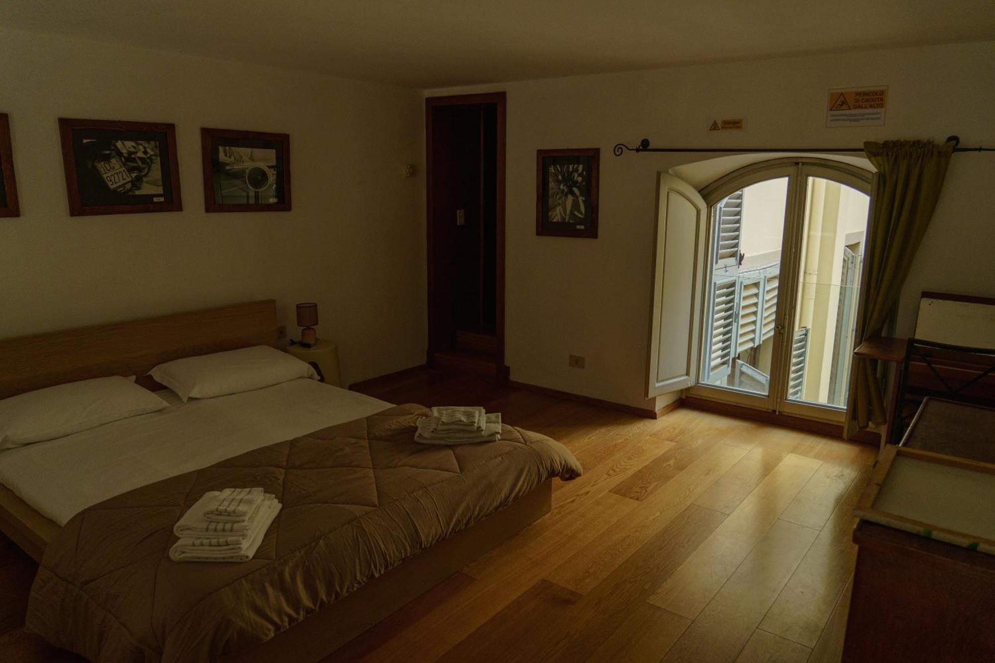 Nice One Bedroom In Historical Building Florencja Zewnętrze zdjęcie